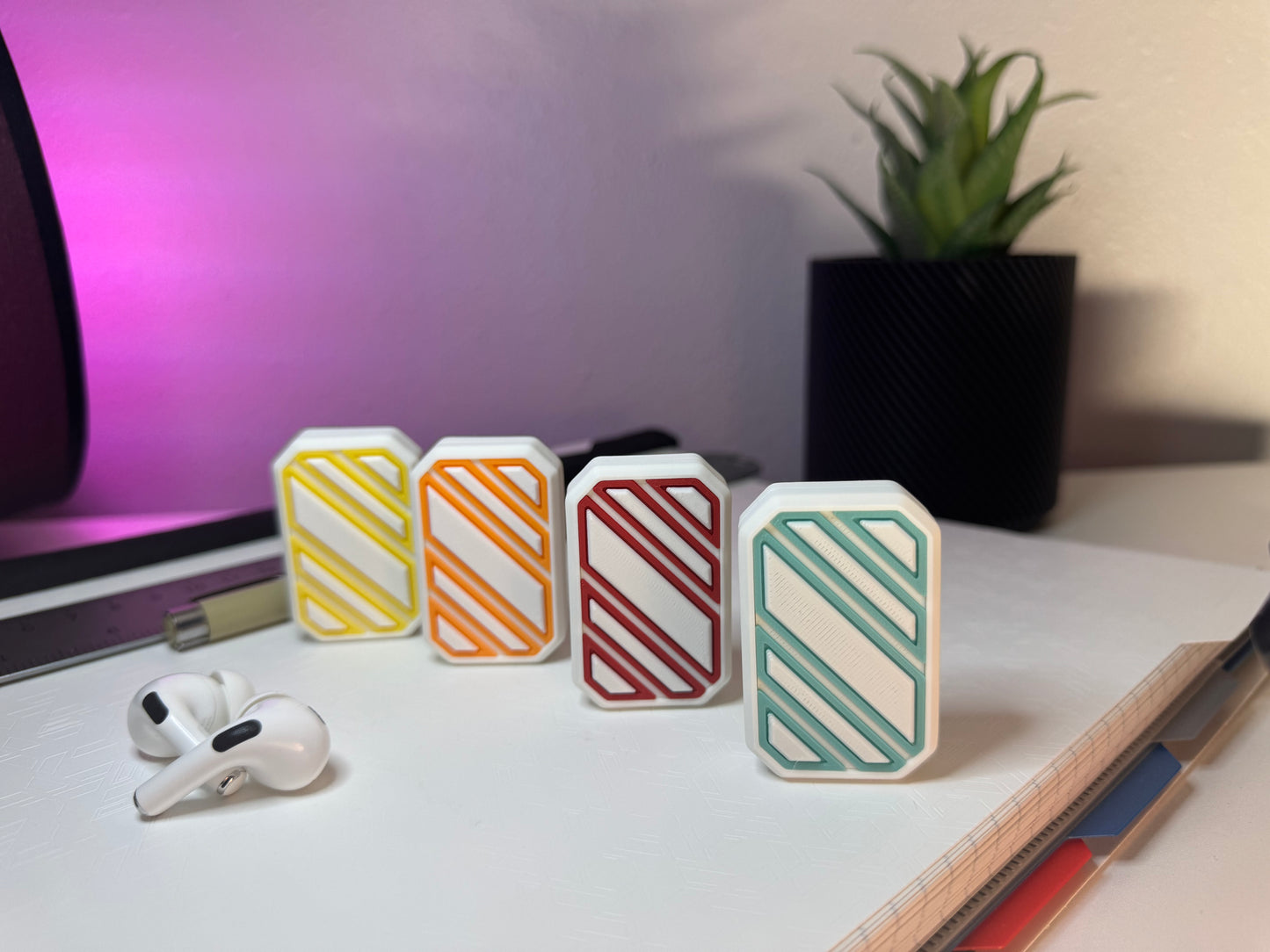 [clickbricks] slant - 3D printed magnetic fidget slider toy