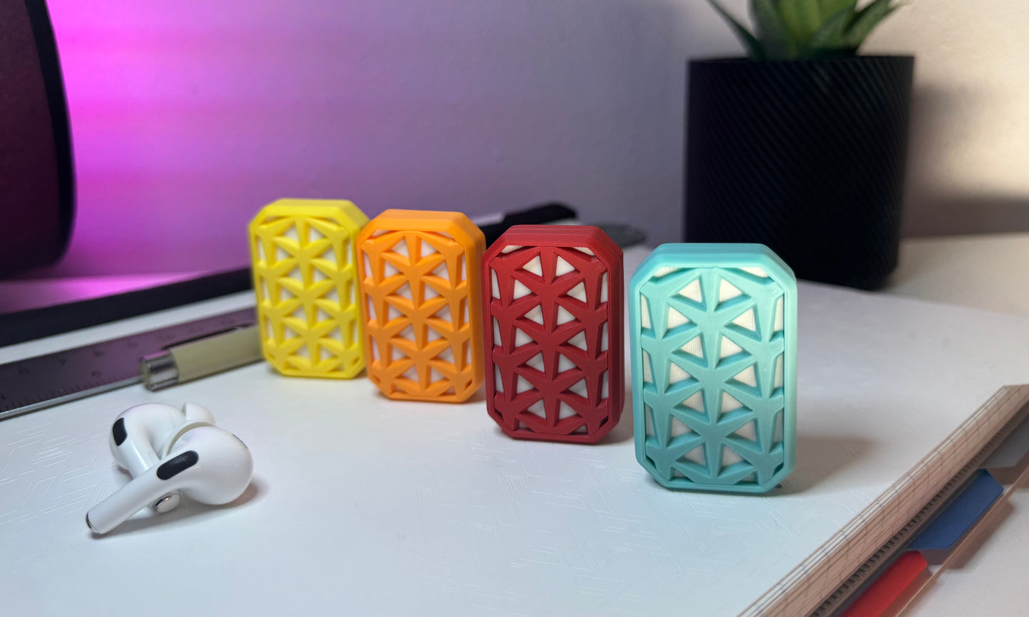 [clickbricks] stride - 3D printed magnetic fidget slider toy