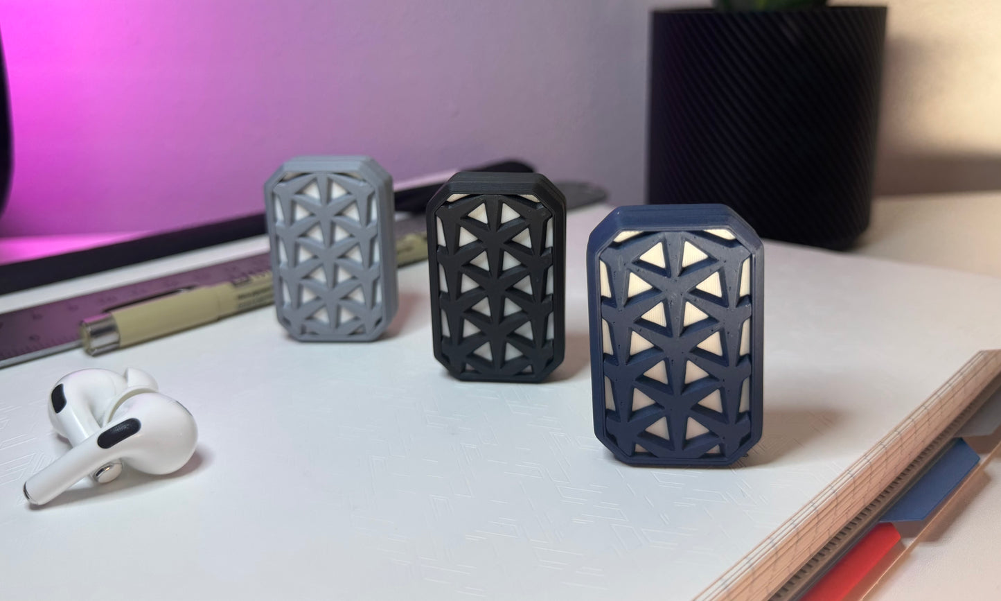 [clickbricks] stride - 3D printed magnetic fidget slider toy